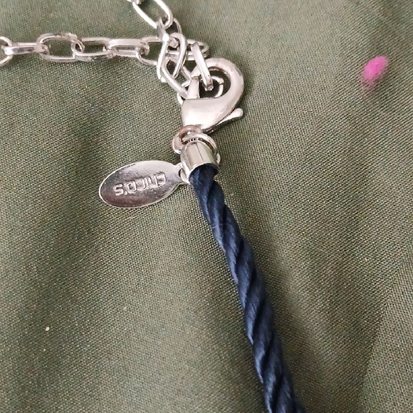 Womens Blue and White Chunky Beaded Rope Necklace NWOT - Picture 2 of 3